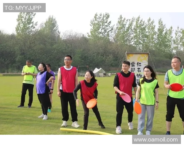 重庆飞盘队在极限运动嘉年华中的个人能力展现与精彩点评