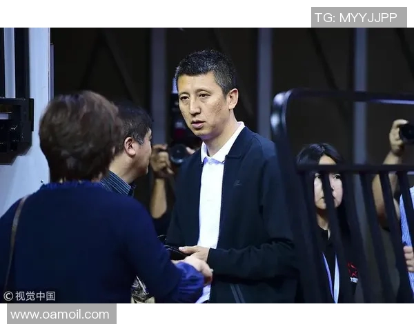 伊朗与中国蓝队激战正酣展现篮球魅力与团队精神的巅峰对决