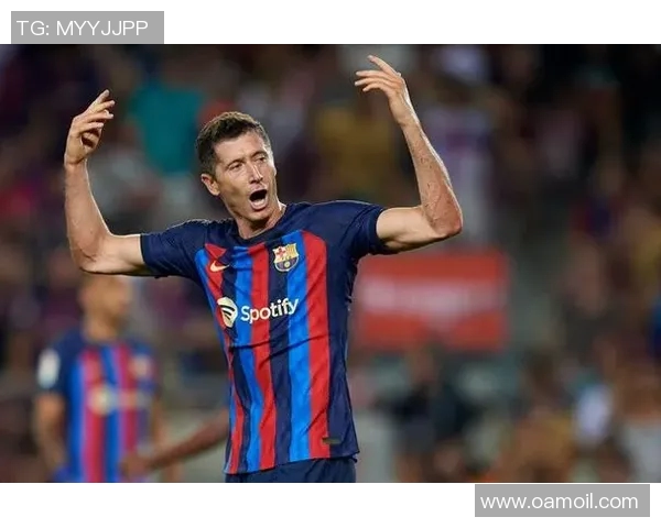 莱万的传奇之路：从天才少年到足坛巨星的成长历程与辉煌成就