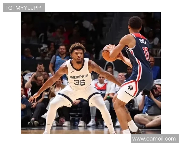 马库斯斯马特的篮球之路与成长历程探讨