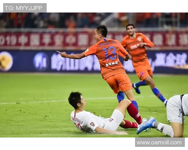 鲁能与申花激战正酣现场直播全程回顾精彩瞬间与赛后分析